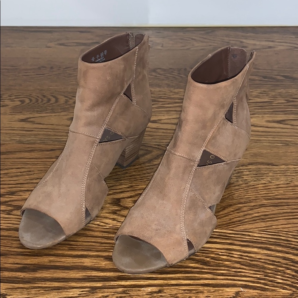 Franco Sarto Open-toe Brown Bootie sz. 7
